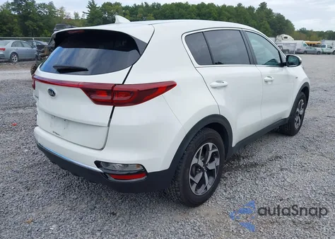 2020 Kia Sportage Lx z USA, uszkodzony, nr VIN KNDPMCAC3L7787566